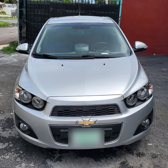 Chevrolet Sonic, front